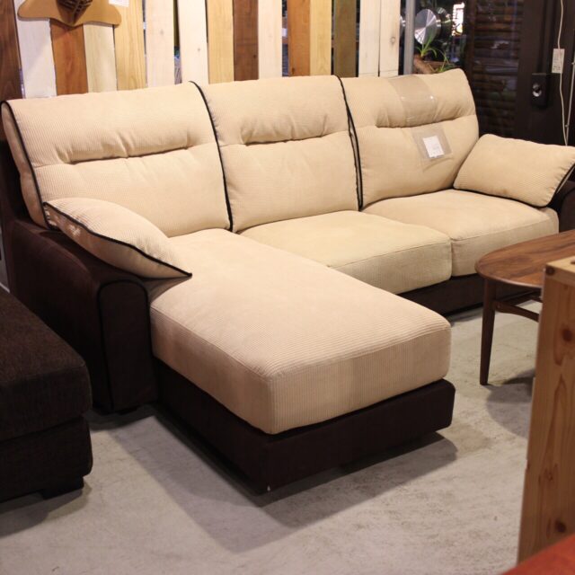 ヘーゼル カウチソファ | 【BOOMS】個性派家具専門店ブームス｜茨城